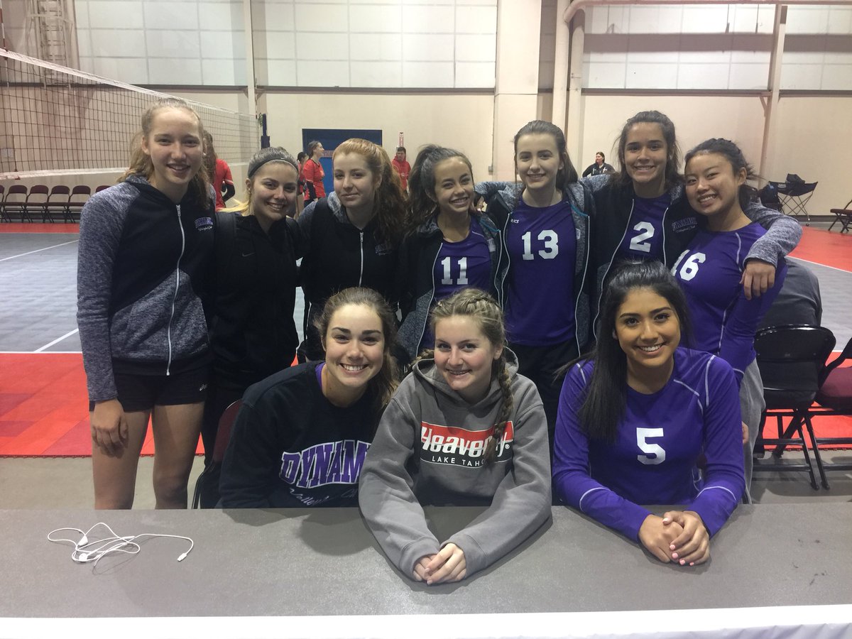 DynamixVBC's tweet photo. Dynamix 15 Black starting their day at the Reno Convention Center. 
2018 Far Westerns weekend starts now! https://t.co/5QGS7h2ioo