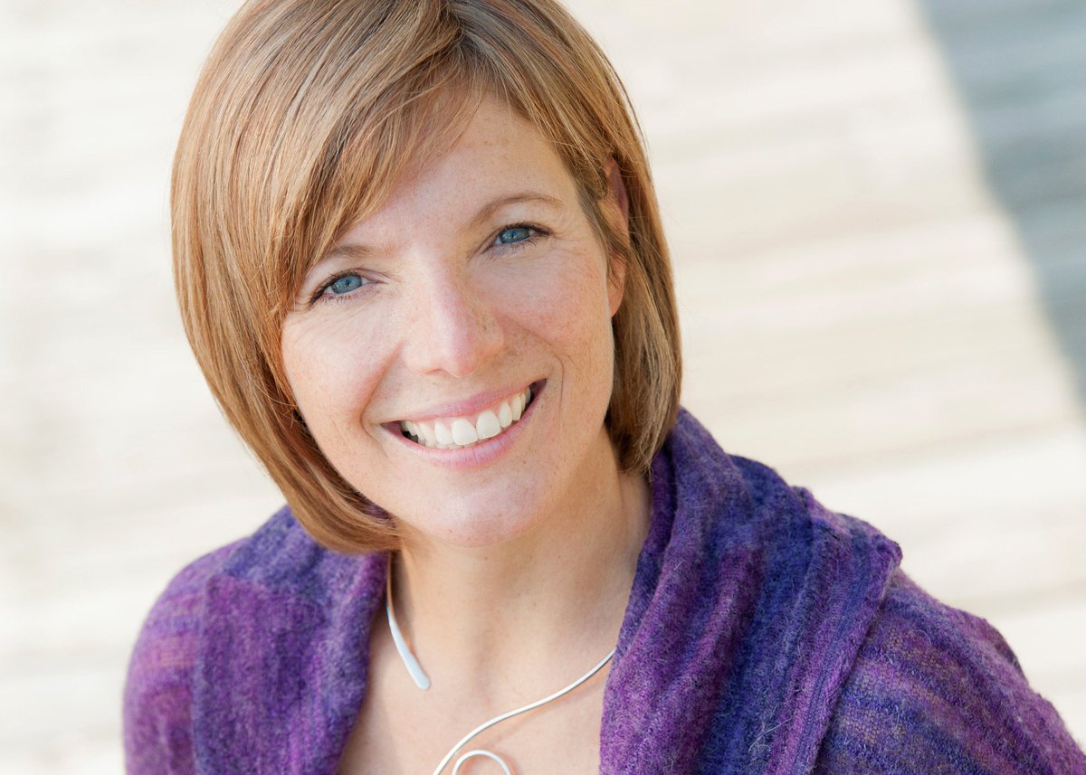 A Mentor is a Kois Center Graduate who displays a thorough &amp; working knowledge of the Kois Center concepts &amp; methods. We are proud to showcase: Dr. Hilary Pada Landmark Dental