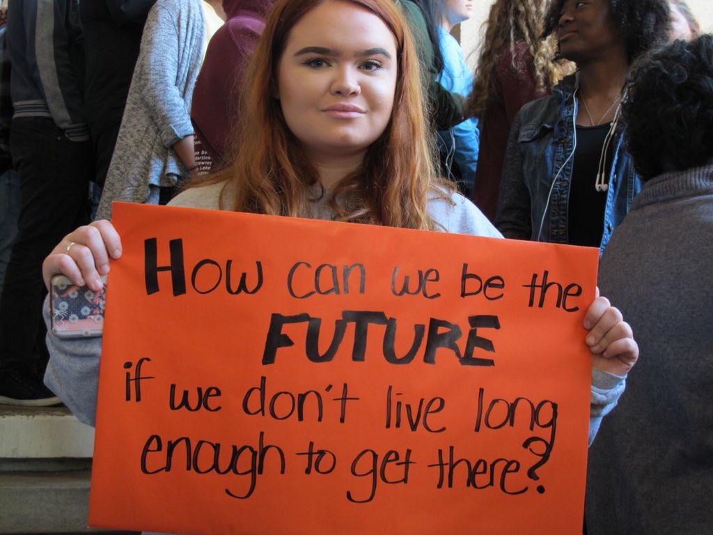 PlanoWalkout's tweet photo. you all are the future!! #NationalSchoolWalkout @PlanoWalkout 🧡 https://t.co/OtDwQCEIGG