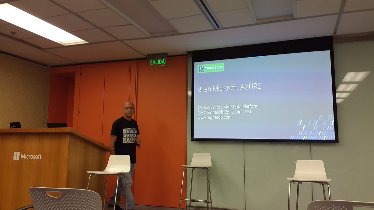 DiegotePalat's tweet image. BI en Azure @maxiaccotto #GlobalAzureBootcamp2018 #GlobalAzure