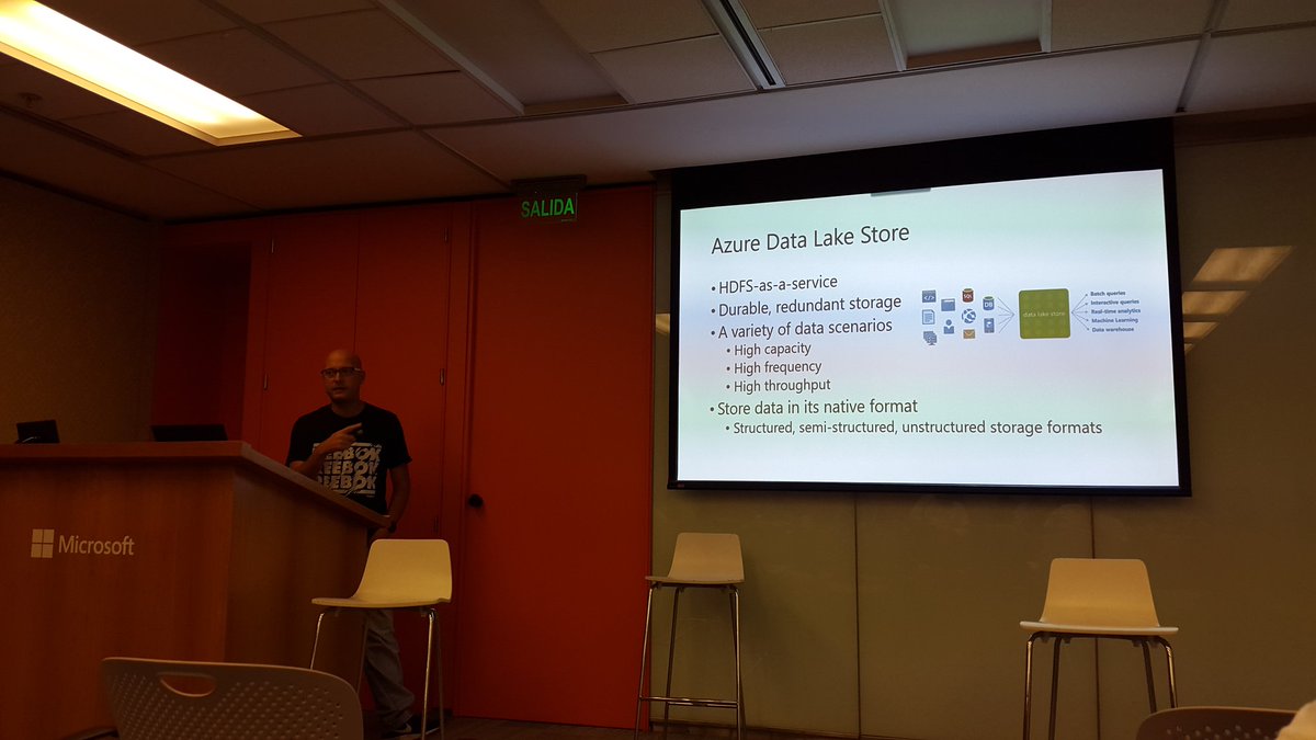 DiegotePalat's tweet image. BI en Azure @maxiaccotto #GlobalAzureBootcamp2018 #GlobalAzure