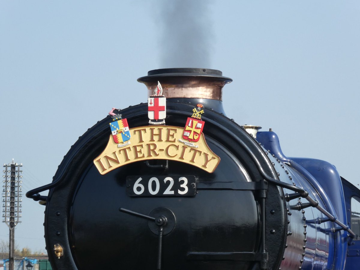DaveDOengg's tweet photo. GWR superpower as spring arrives @svrofficialsite 😎 https://t.co/AgMT83ZiP8