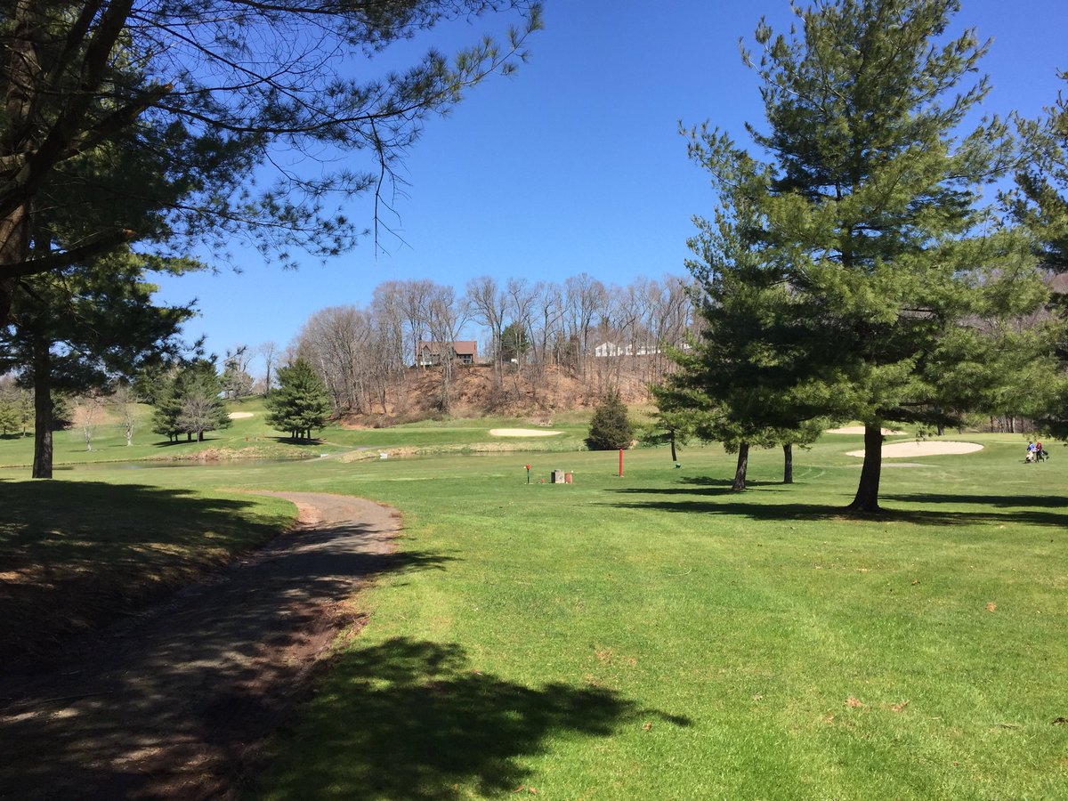 tymar74's tweet photo. Golf outing with an old friend!! Happy birthday Kevin!!! #6233#gratitude https://t.co/tl9b8MPNgV