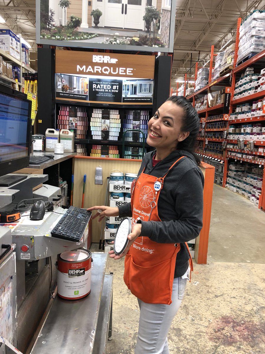#2nddayonthefloor #neworangeblood #mixingpaint #spotting #pocketguide #sellinggrills <a href="/MeganTorresD305/">Megan Torres</a> <a href="/FrankBattaglia2/">Frank Battaglia</a> <a href="/HomeDepot3804/">Maple Hts Home Depot</a>