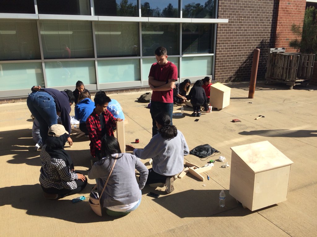 EnloeKeyClub's tweet image. Making book exchanges for the local elementary and middle schools! #WeAreEnloe #KeyClub #JROTC