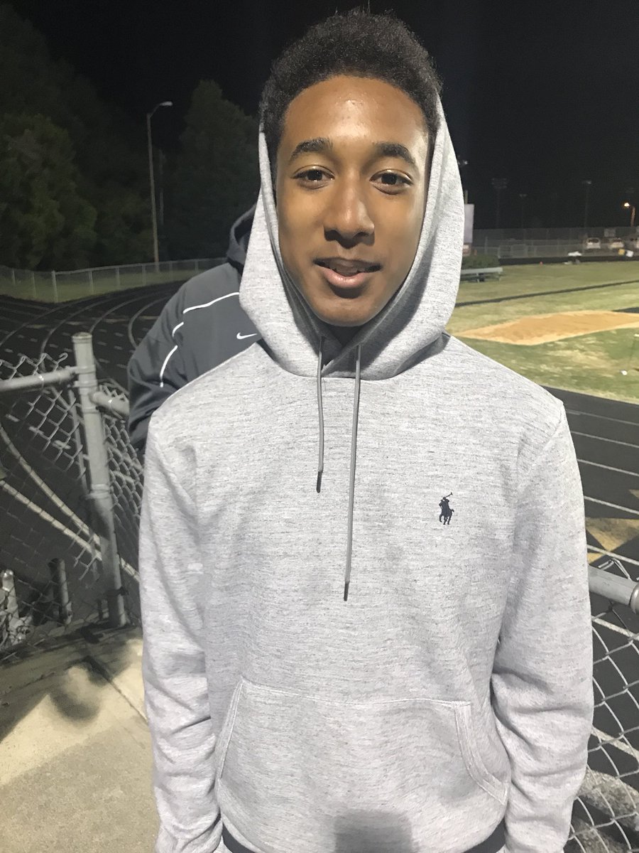 cm_runners's tweet photo. Chargers take on #FridayNightLights Thanks @ProvAthletics for a great meet!! #chargerfast @CMHS_Athletics @CoxMillTrack @CJemalHorton @CMHS_BoltCity https://t.co/IzPMRkyhli