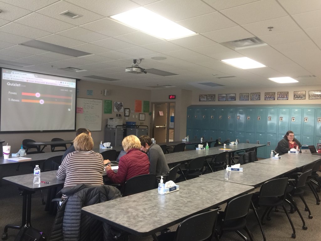 TechieKato's tweet photo. #funformatives #GLBtech2018 @quizletlive instead of teaching them how I have them do right away! https://t.co/4iDkMXV8h4