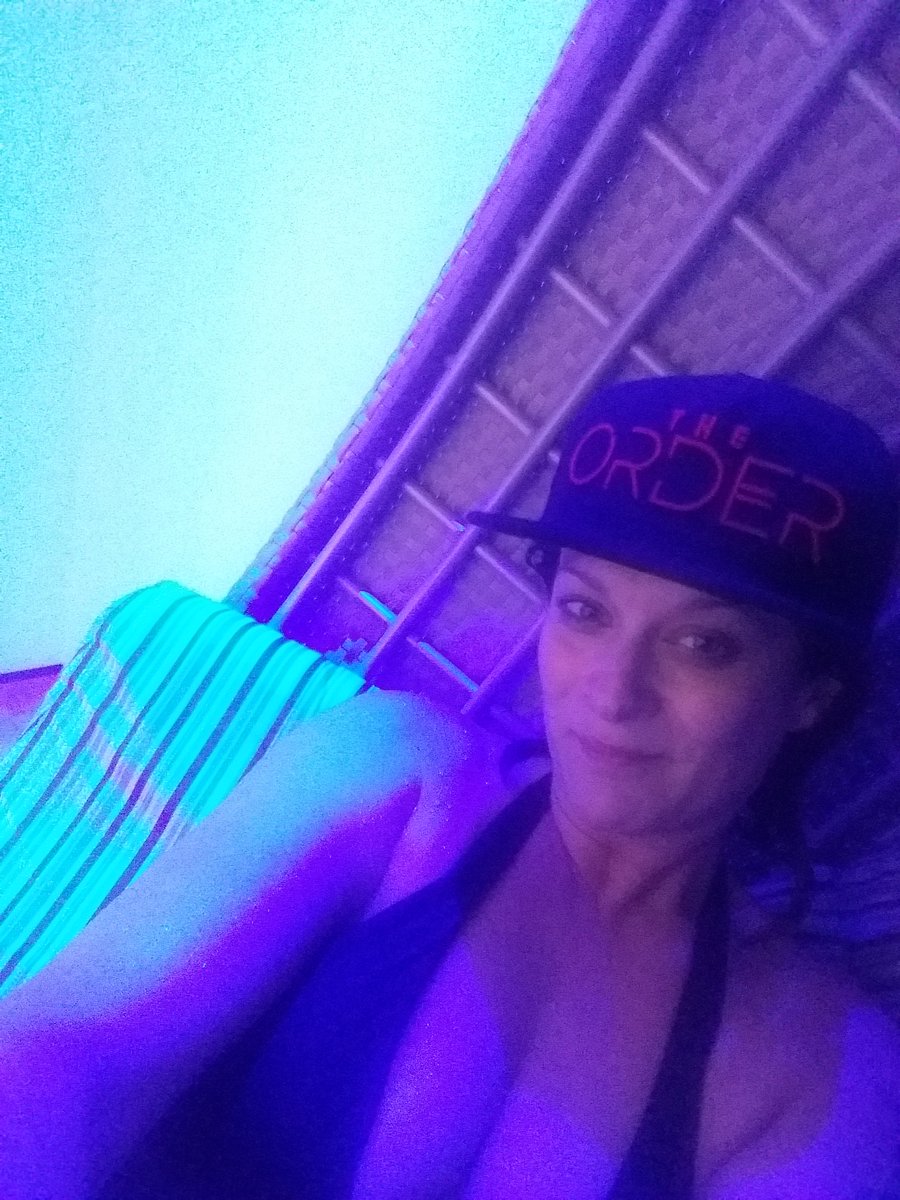 StampCarlene's tweet photo. Another weekend another destination still representing @wertheorder @mcmayhemuk @ObieMC @MikeReverieMR @AlexProspect Milton Keynes unit 9 warehouse party @DJBillyBunter @djdougal feeling a little worse for wear today 😂🤣 https://t.co/zzW8Duu5Yq