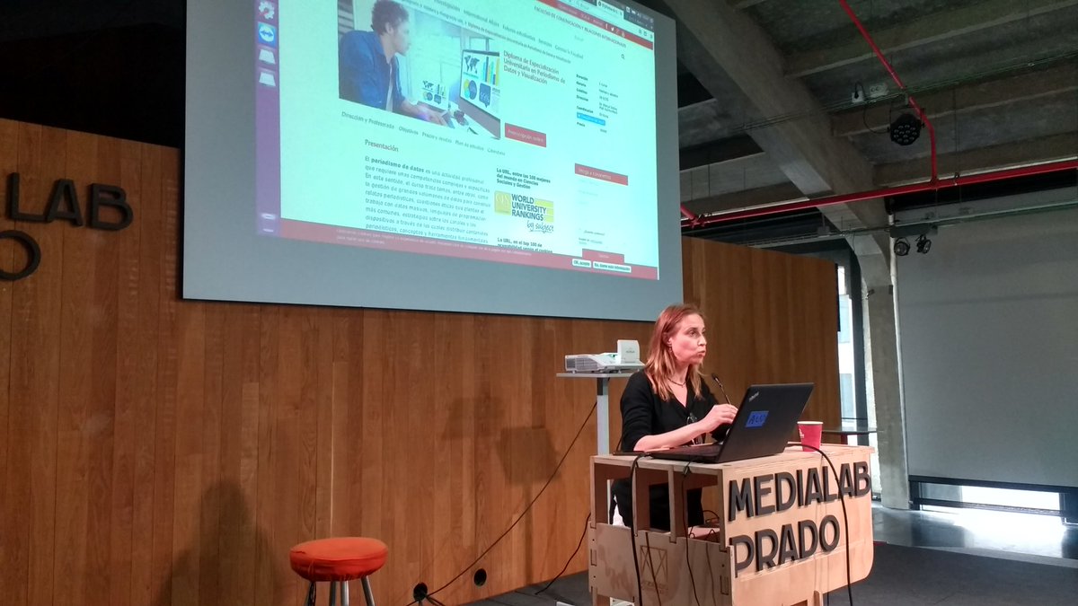 adolflow's tweet photo. Seguimos con @eli_vivas de @HacksHackersBCN que ha presentado la agencia de datos @StorydataBcn y el curso de posgrado de @Blanquerna #jpd18 #datosods https://t.co/v1vM2iCCzs