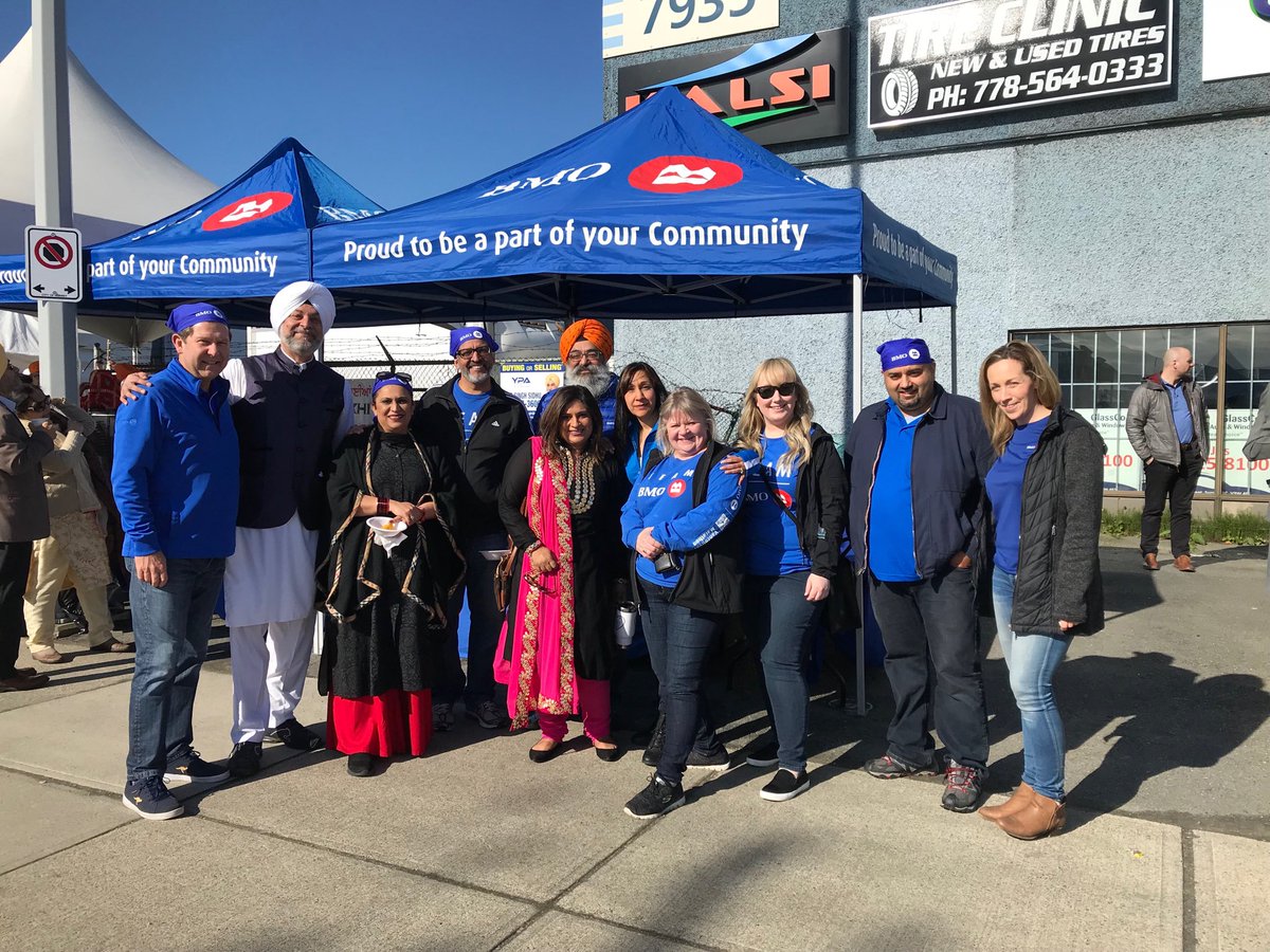 Morning crew ready to welcome 500,000 people for Surrey Vaisakhi Parade - largest gathering of Sikhs outside India - celebrating 319th birthday of Khalsa. #BTCS #proudtoworkforbmo #happyvaisakhi