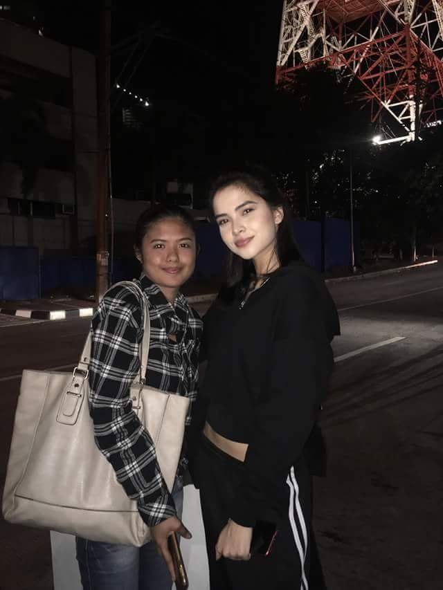 CherryAnneTeni2's tweet photo. Kelley: ow u look like loisa huh!
Me: (shookt srsly)?😂
Hi @itskelleyday remember me?😘👯 https://t.co/41WPKdr7K9