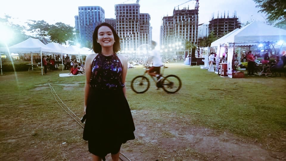 caramelsunrise's tweet photo. With #AlabAtSinag, performance for Weekend #AtTheMet Blue Bay Walk, Pasay.
It's a wrap! https://t.co/cV9YcTATw6