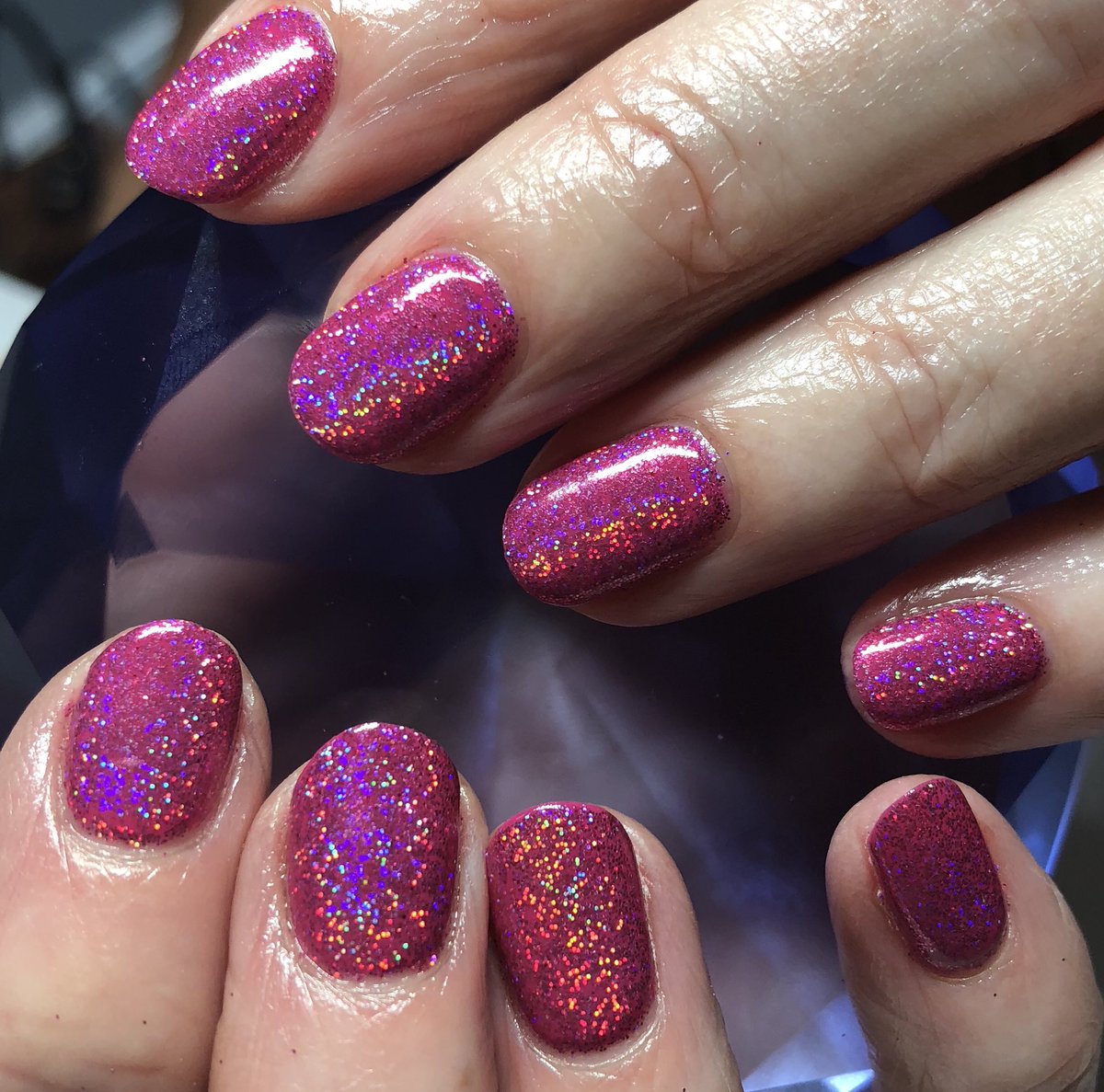 tashedwards's tweet photo. Stunning @lovelecente burst glitter #lecentepickme x https://t.co/PV0OXfEiF6