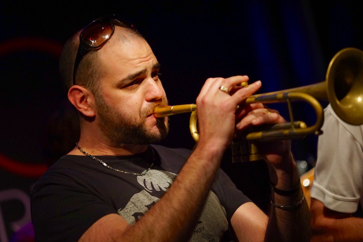 Nicolas Gardel &amp; The Headbangers au Duc des Lombards : le Sextet du trompettiste fait dialoguer funk, pop musik, jazz et électronique . Ils présentent « The Iron Age » un album électrique qui laisse une large place à l’improvisation jazz