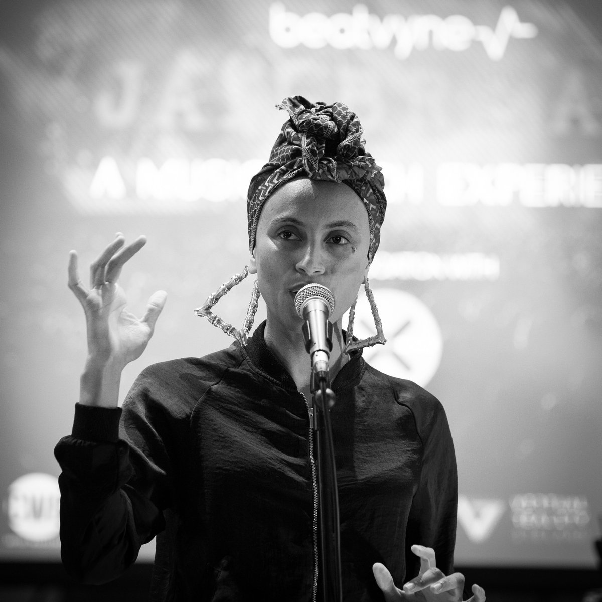 beatvyne's tweet photo. 3 floors of the best music in Ireland! @DubTechSummit launch party at @WindmillLaneRec feat: @TOUCANBand, @musicbyloah & more!
Powered by #beatvyne with @CWBdotie @landmrk @BIMMDublin @OHarasBeers @EventEase_ie & #VRireland
Pix by @DavidMooreTrim
#MxT2018 #dts2018 https://t.co/WbMc0KDhVQ