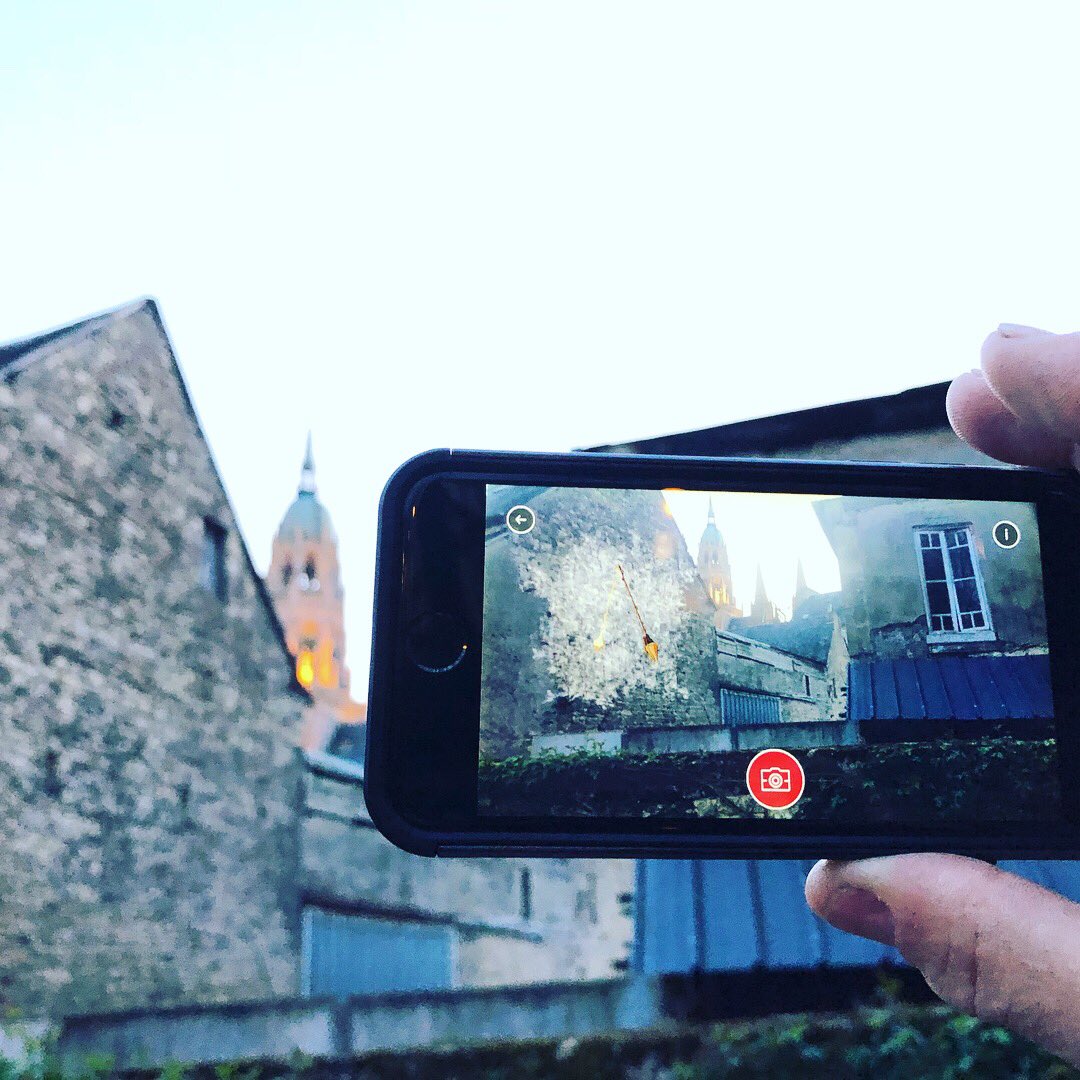 JustineEmard's tweet photo. « Mondes apparents » et « pan/aura/ma » vernissage aujourd’hui ! *****
« Apparent worlds » and « pan/aura/ma » opening today ! @leradarbayeux #bayeux #aurabayeux #aurajustineemard #panaurama #screencatcher #justineemard https://t.co/BSWC2fIPgd