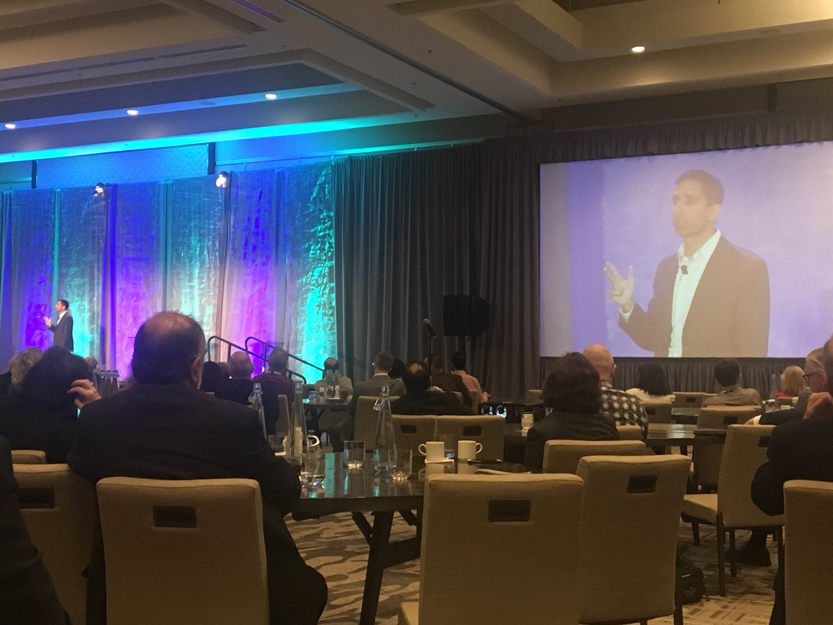 tgims16's tweet photo. Learning about the 10-80-10 principle from @sunjaynath at #CCPL18 what an awesome talk!  @CMA_Docs https://t.co/jTV8FspjJj