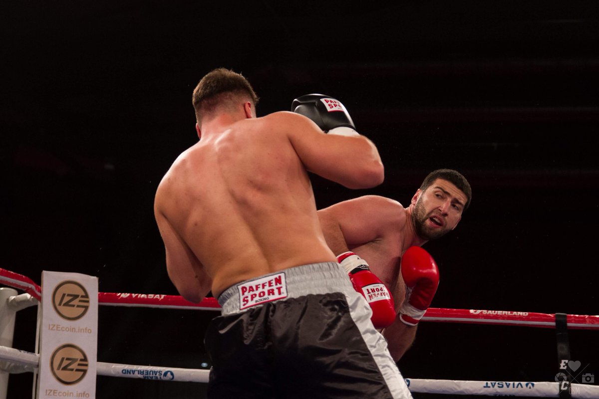 WassermanBoxing's tweet photo. Our boy Albon Pervizaj with the K.O. 💥
#BattleOfTheVikings tonight live on https://t.co/v5XNZ32KED

Unser Junge Albon Pervizaj mit dem K.O. 💥
#BattleOfTheVikings heute live auf https://t.co/v5XNZ32KED

#TeamSauerland #DieZukunft https://t.co/wMFtKMAadU