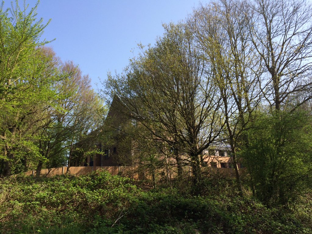ShaunFMDM's tweet photo. Getting closer... #CentenaryLodge @stoll_veterans https://t.co/mnFPfPxncP