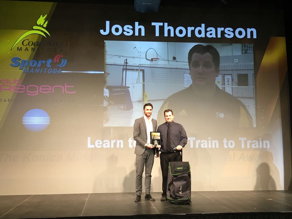 SportManitoba's tweet image. Congratulations to Josh Thordarson, the winner of the @konicaminolta Dr. Jack Hunt Memorial Award! #CMIA2018 @vbmanitoba #LearntoTrain #TraintoTrain