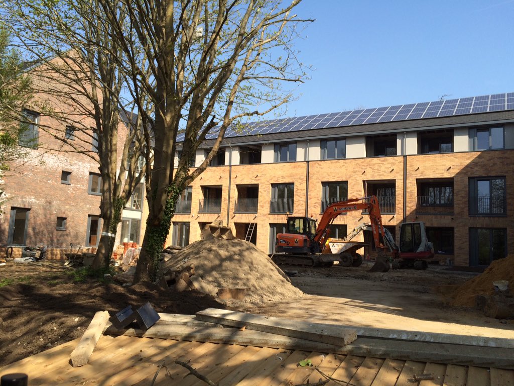 ShaunFMDM's tweet photo. Nearly there #CentenaryLodge @stoll_veterans https://t.co/OsjNI1W6Lo