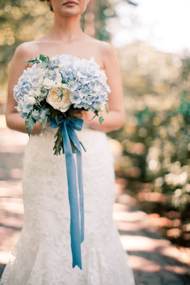 Blue flowers can be a refreshing change from pinks and peaches ...