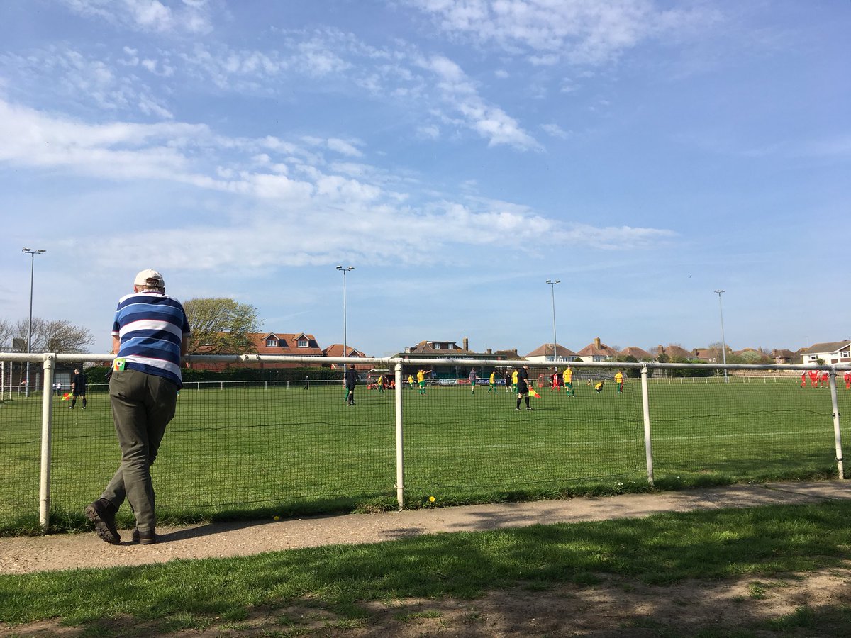 AndrewsoArcadia's tweet photo. Great end of season afternoon lazily taking in @SeafordFc 2-0 Hailsham, a lively affair and a good half time brew from the tea bar. https://t.co/zQQNc5bi3S