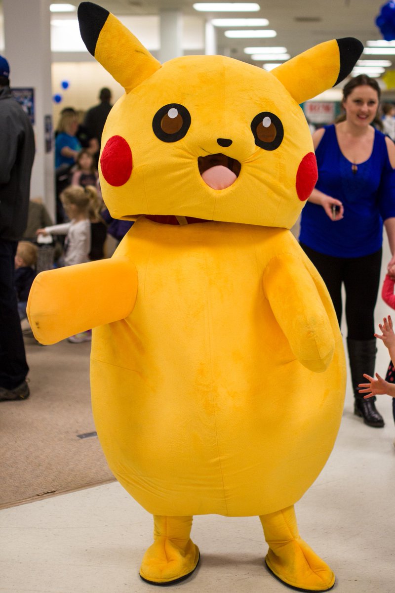 PokemonGo AR is getting super realistic <a href="/fredkid/">fredkid</a> #pikachu #Pokemon