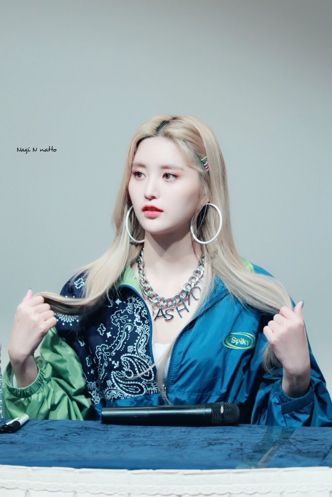 NAGI_N_NATTO's tweet photo. 180421 #jeonghwa #정화 https://t.co/uZVt21jhlC
