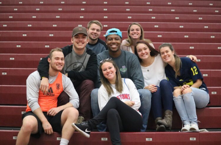 tye_eddy's tweet photo. Big day for all you and happy to have you all as great friends...Congrats everyone 🎓😄🔥@KScheibert34 @WhitneeFoote https://t.co/ZEJsA9aTgh