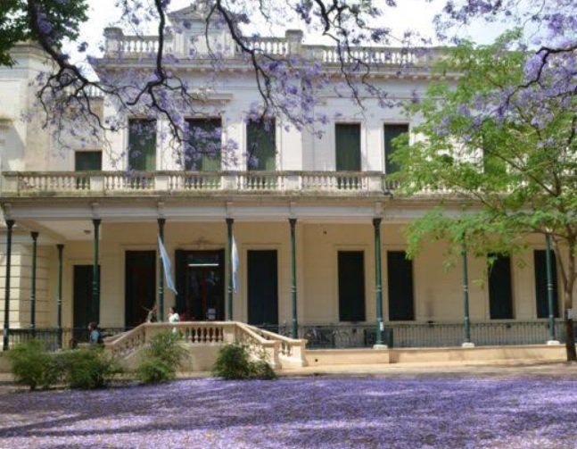 NoticiaBaires's tweet image. .@Huawei y la Facultad de @ing_unlp firmaron un convenio para la capacitación de docentes y alumnos en TIC noticiabaires.com.ar/nota.php?Id=81… @unlp @EPEC_FiUNLP