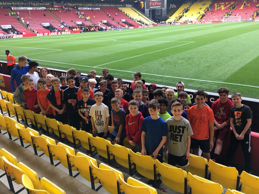 SportsToursEuro's tweet image. What a day for @SeacoastUnited ! Great games played against Brighton U10, U12 and U14 before heading to see @WatfordFC vs @CPFC