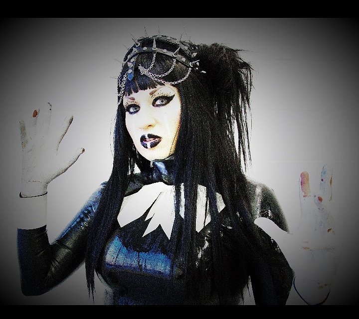 GATA_band's tweet photo. We are now on Instagram! Go follow the GATA Circus! gabrielandtheapocalypse
#gabrielandtheapocalypse #GATA #instagram #thecircusiscomingtotown #theghostparade #thrillofthekill #glamtiemedi https://t.co/rwnF7VEnUi
