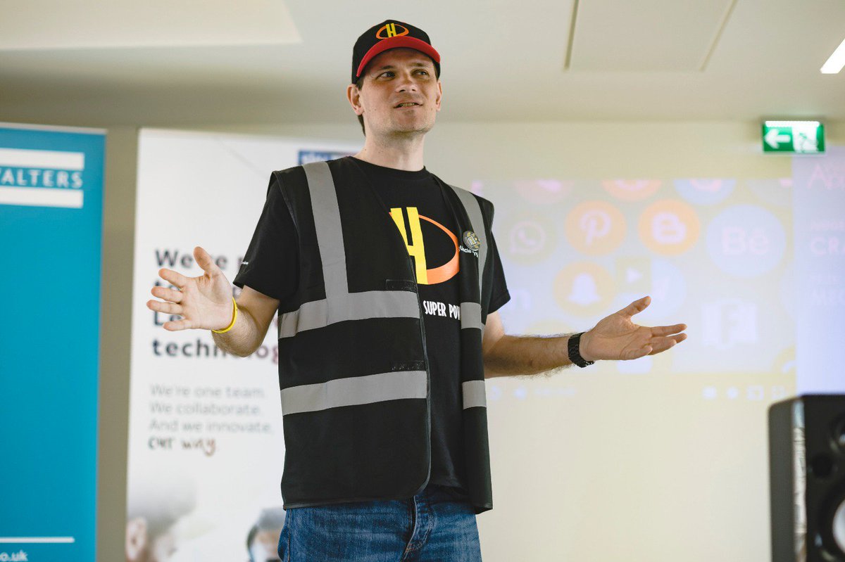 Our lovely photos from today's #Hackathon are all thanks to the amazing <a href="/_drewforsyth/">Drew Forsyth | Photographer 📷</a>! We wouldn't look half as lovely without you. #LeedsHack