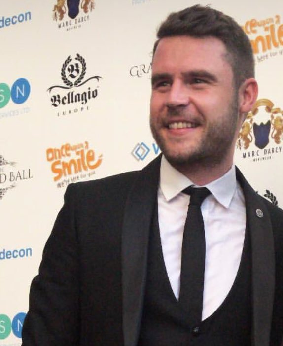 karensweet1959's tweet photo. Thank you for all your lovely photos of #OUASGrandBall2018 💝
It looked like you all had an amazing night 😃😘
#Robron https://t.co/QgYtDUZ7Vb