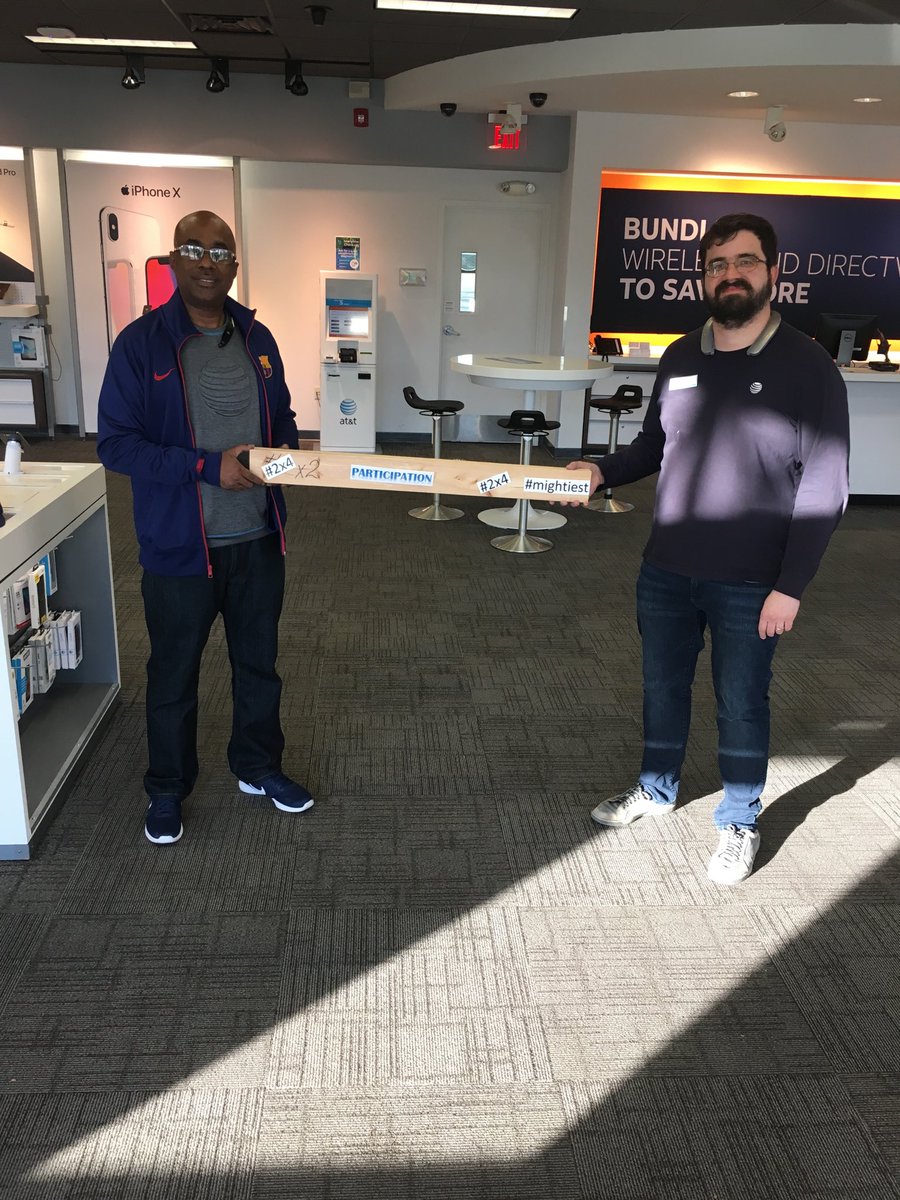 AQB_23's tweet photo. Eric and Brennan @Team Libbie with the 2x4 #oneman #onepillow #inspace #MillerTime #TeamElite ๐
๐พโโ๏ธ #OURCULTURE #wannagonitenite ๐๐#ourcustomersloveentertanimnet https://t.co/WPUur99ZPp