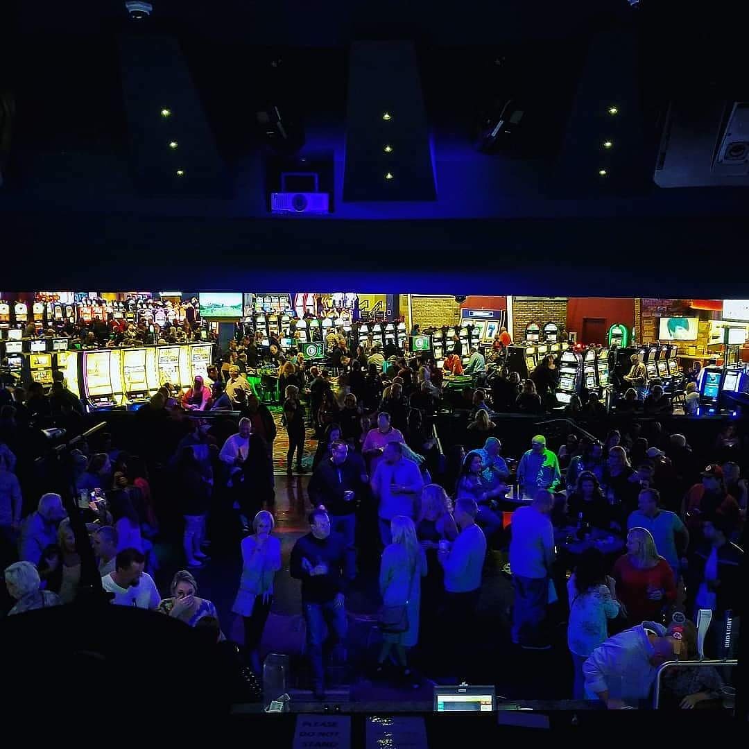 Scott90LBWrench's tweet photo. Thank you Hard Rock Casino for a killer night!  #hardrockcasinotulsa #90lbwrench #Ibanezguitars #gibsonguitars #line6helix #tamadrums #alienears #jacksonguitars https://t.co/Omtmedx0N4