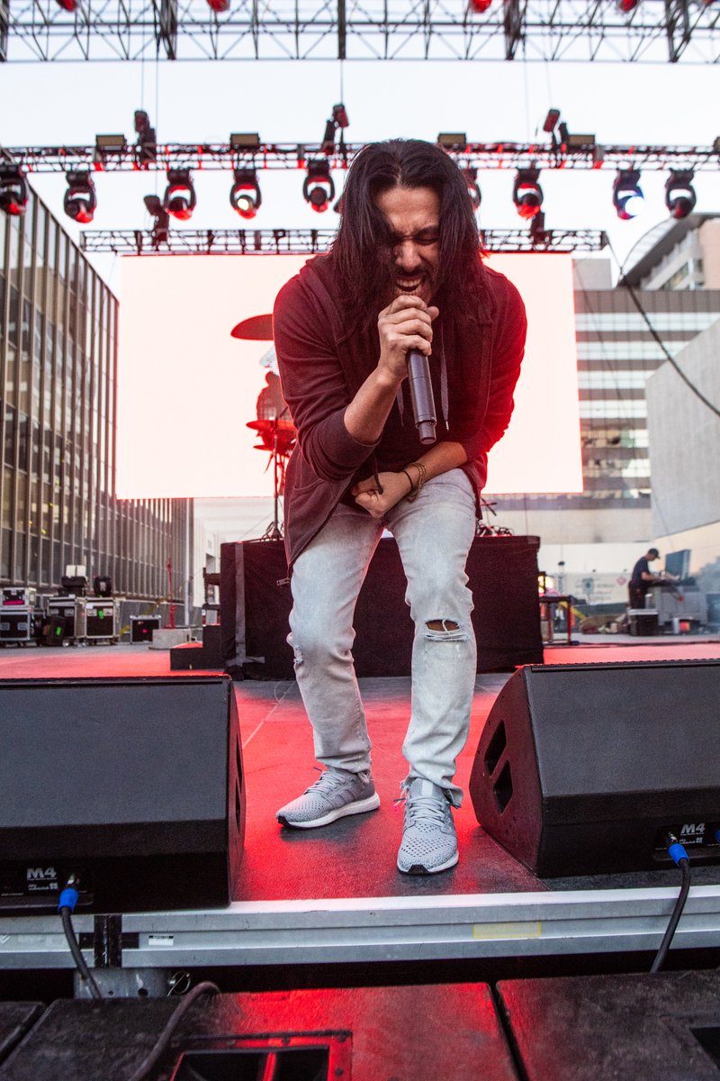 setlistfm's tweet photo. 🎶 @PopEvil 4/20 @LasRageous Day 1 📸: @wayneposner https://t.co/js4cbHyqDh