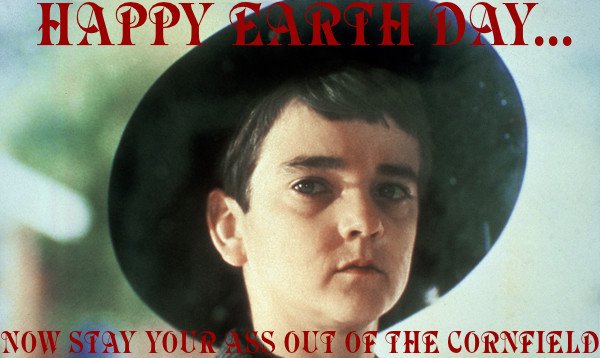 MrHorror's tweet photo. 🌎🔪💀 #EarthDay18 #gripoffear #gof https://t.co/JpHiIhKxoi