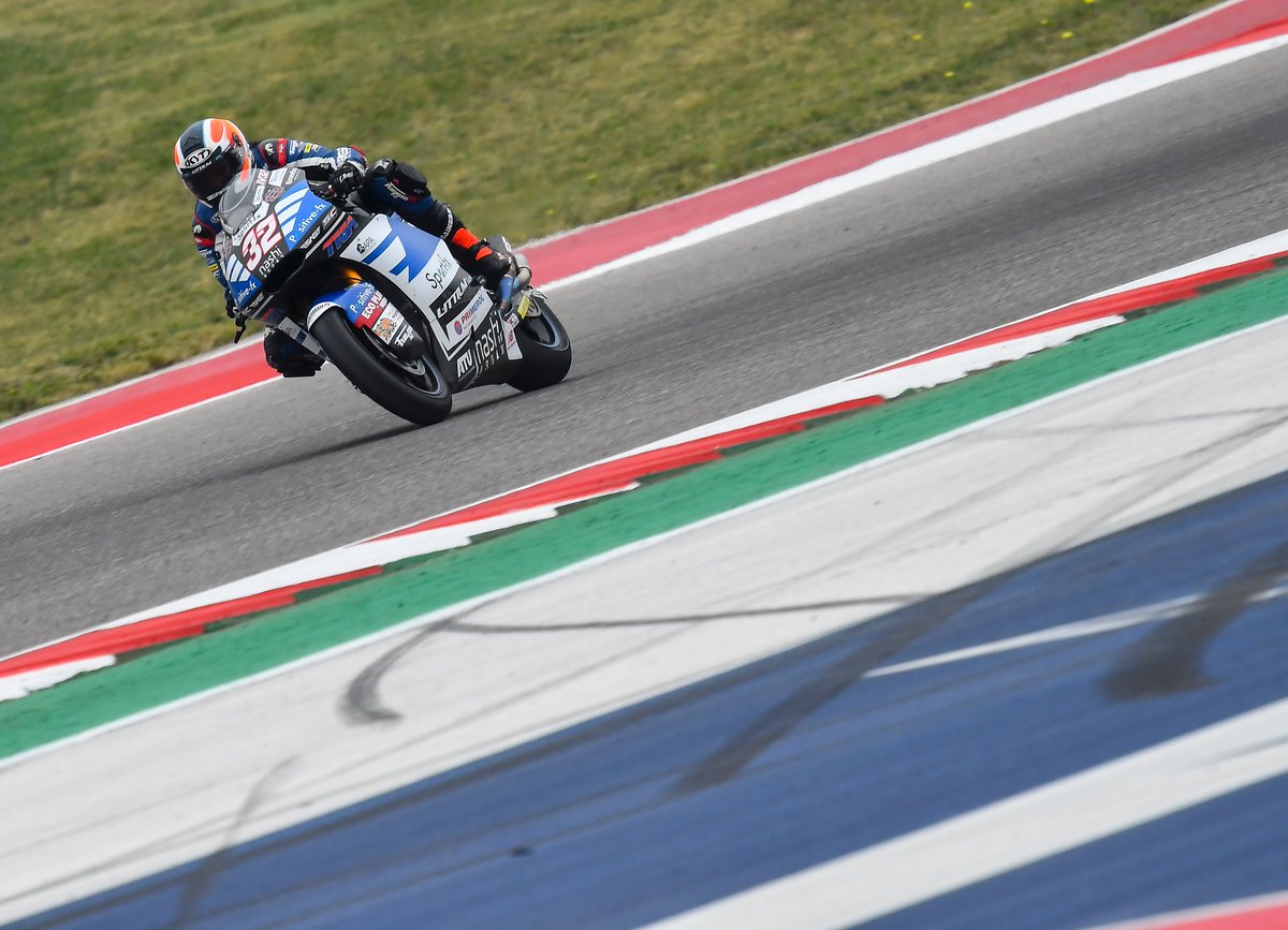 gasupracingteam's tweet photo. ¡Mañana partimos desde la cuarta y décima fila de parrilla!
@ISAAC_VINYALES saldrá 10º y @JulesDanilo_95 30º
Ambos pilotos han mejorado sus registros en todo momento. ¡Con ganas de carrera! Mañana a las 19.20 (hora peninsular) #AmericasGP #SAGRacingTeam #Moto2 https://t.co/3b9ObuQSTB