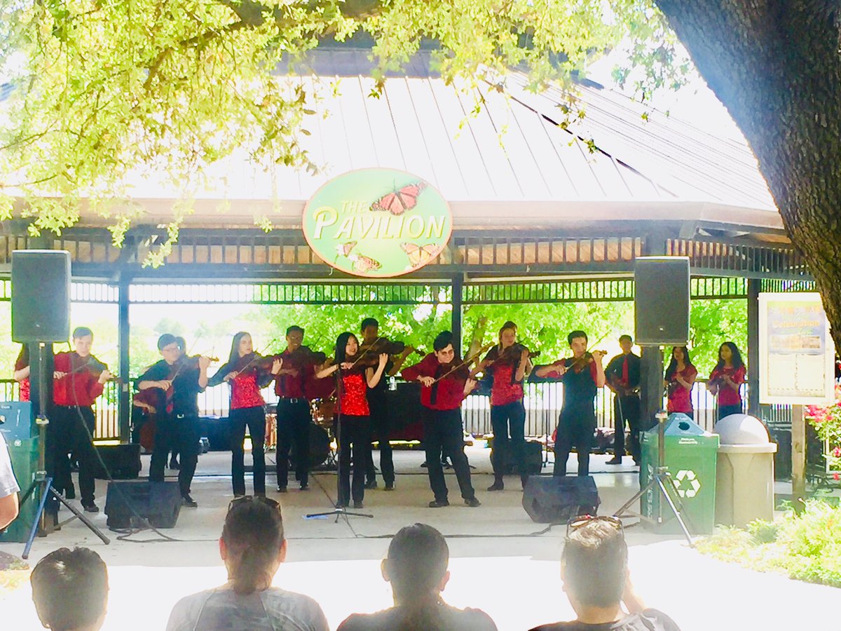 revostrings's tweet image. Great spring day at the @AbileneZoo! We’re hitting the road again next month. Catch us in Brownwood and Haskell, Texas along with our annual #StringFever concert May 22. Check our facebook page for details.