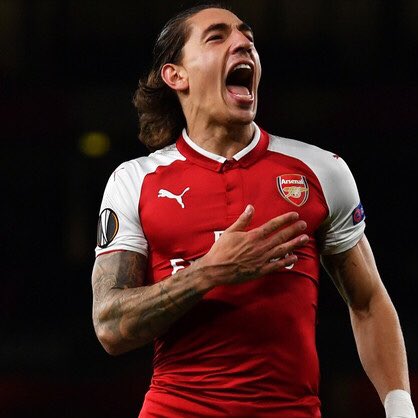 TheHeadtoHead's tweet photo. RT for Alexander-Arnold🏴󠁧󠁢󠁥󠁮󠁧󠁿
LIKE for Bellerin🇪🇸 https://t.co/pTiuDhj9bZ