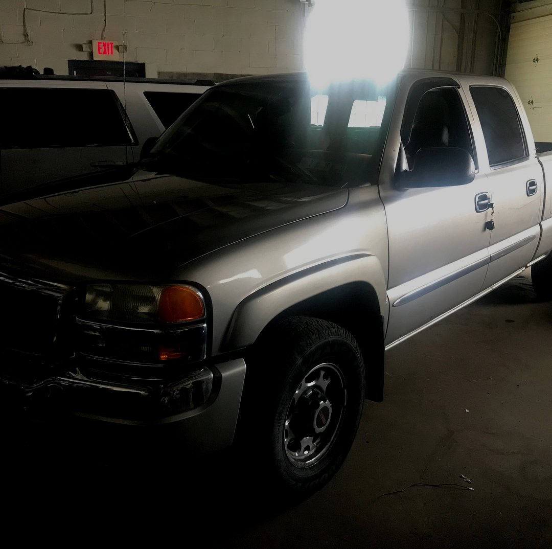 carstereopa's tweet photo. Sony XAV-AX200 so now they customer has CarPlay. Also they can stay warm in cold with Compustar remote starter. #platinummotorwerks #sony #carplay #firstech #idatalink #cruxinterfacing #gmc #gm
Are you looking for the best Car Audio Customization & Window Tint Shop in the Pitt https://t.co/5nTRKaqINr
