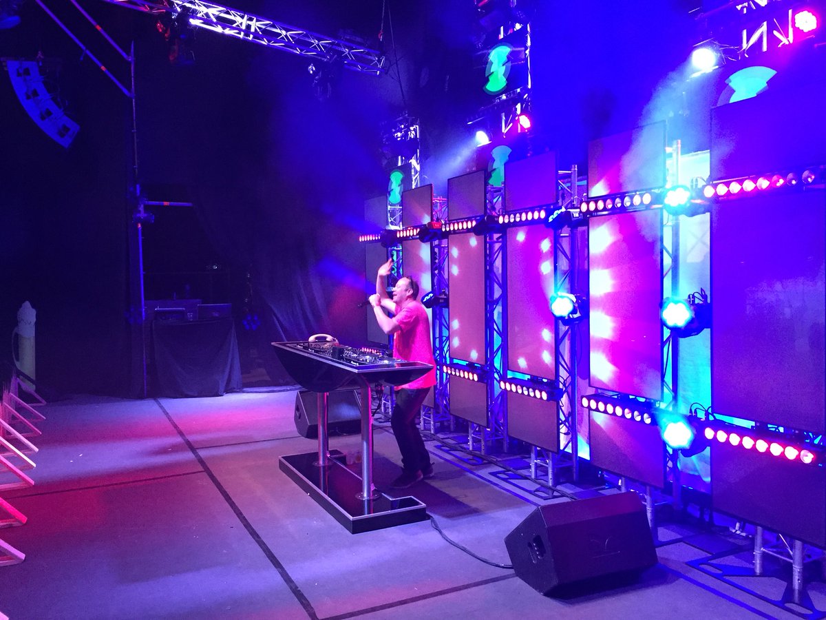 BWF-Stage tweet media