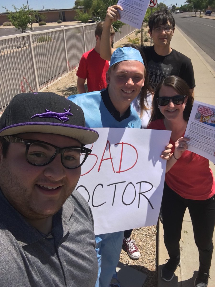 realVinceGil's tweet photo. @hiral4congress and this โDoctorโ have a lot in common #BadDoc #Malpractice #AZ08 https://t.co/PV79cx9I7x