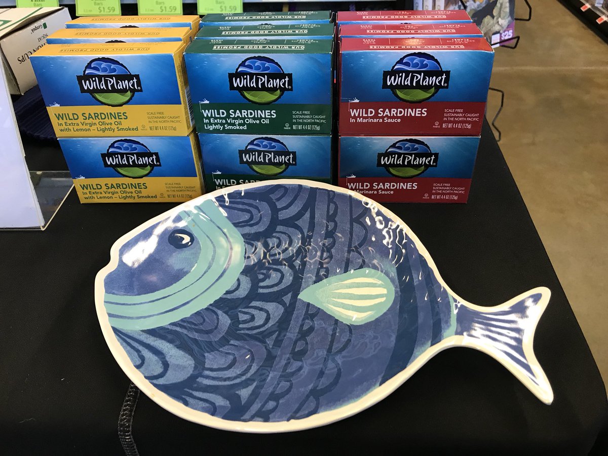 MarketimeFoods's tweet photo. @wildplanetfoods offering tastes until 3.  #EarthDayisEveryday https://t.co/Ej8x5uXRMe