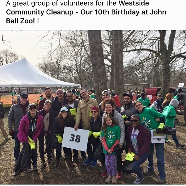roosevelt_park's tweet photo. Thanks to @boomtownchurch for being a thoughtful partner to RPM! It was great to volunteer alongside this group today ❤️ https://t.co/cLV2x3Szlo