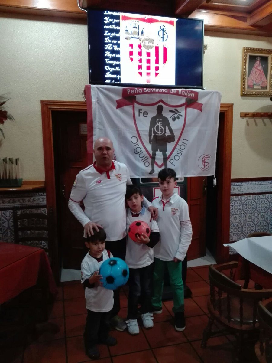 Ya estamos aqui los primeros ...