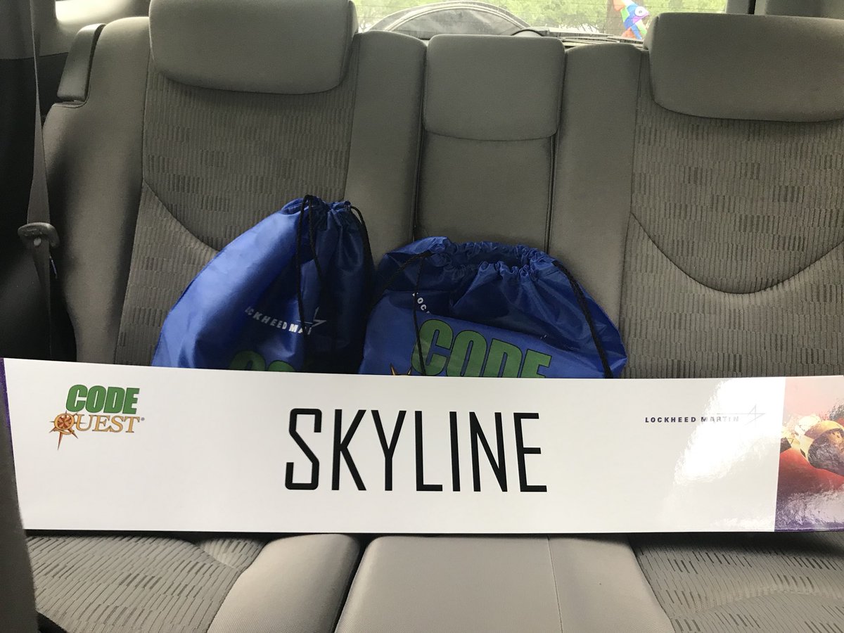 mrmac_edtech's tweet image. @Skyline_Raiders #csshs just competed at Lockheed Martin Code Quest 2018. #goodjob Fidel Tinajero and Sebastian Benitez #APCSPrinciples students
