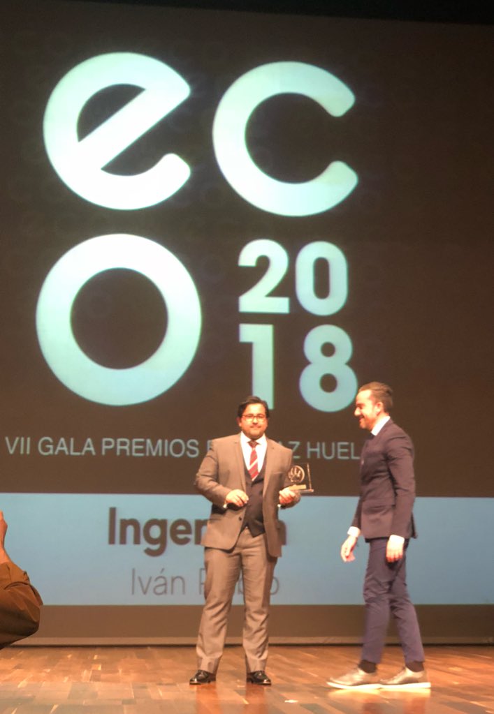 Premio empresa innovadora y de expansión para @Ingenova_ patrocinado por <a href="/Isolana1/">Isolana</a> #leonesp #PremiosEco